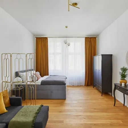 Appartamento Modern & Elegant, 3 Min Of Wenceslas Square