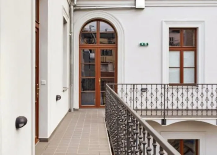 Modern & Elegant, 3 Min Of Wenceslas Square Appartamento *