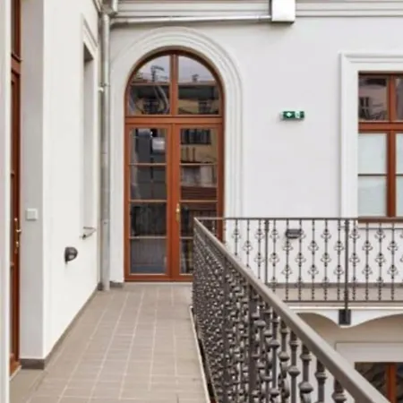 Modern & Elegant, 3 Min Of Wenceslas Square Apartment *